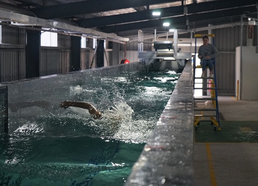 Large Scale Wave Flume : The University of Western Australia
