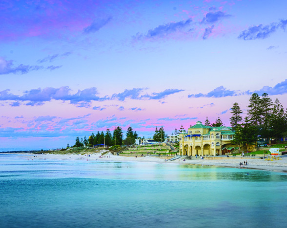 Cottesloe beach at dusk