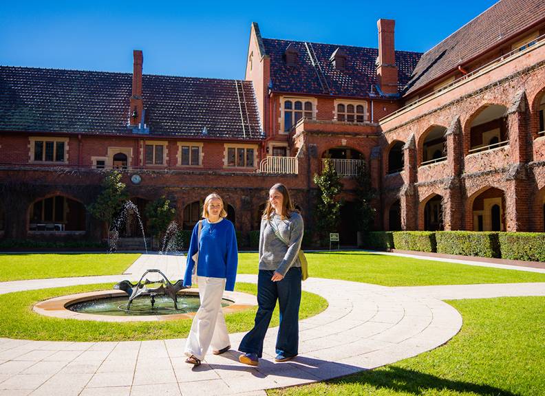 Image of students walking on the grounds of St George's College