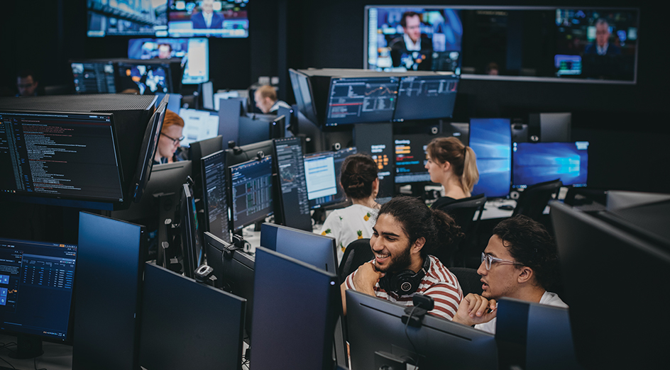 Students in the Business School trading room
