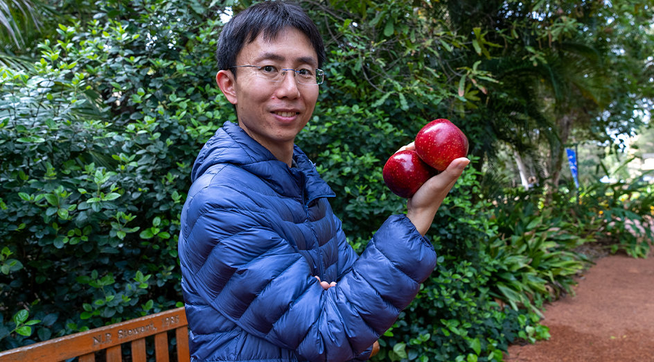 Zhe Gao, from the Inner Mongolia University of China