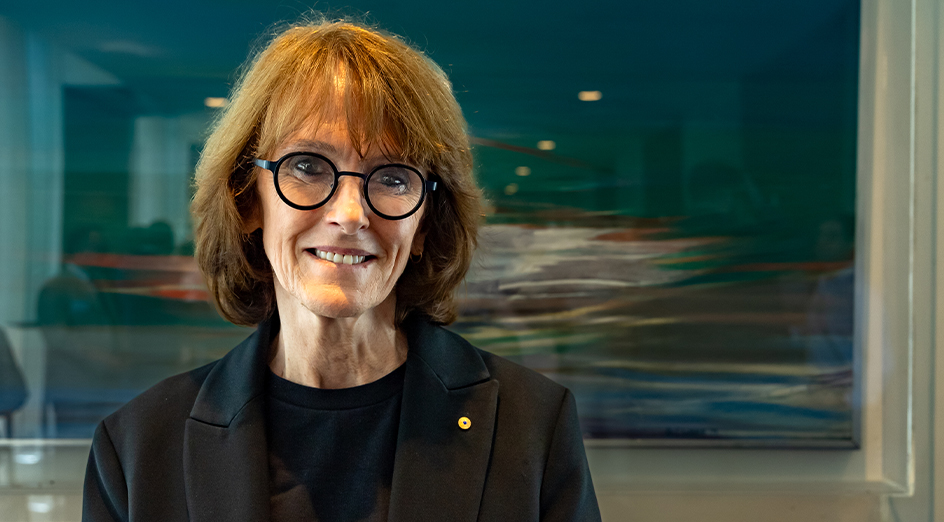 Dr Cathy Foley AO PSM 
