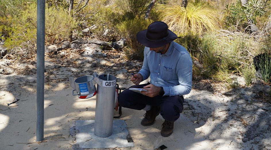 Testing groundwater in the Gnangara mound 