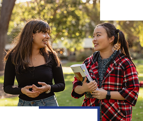 2 students chatting